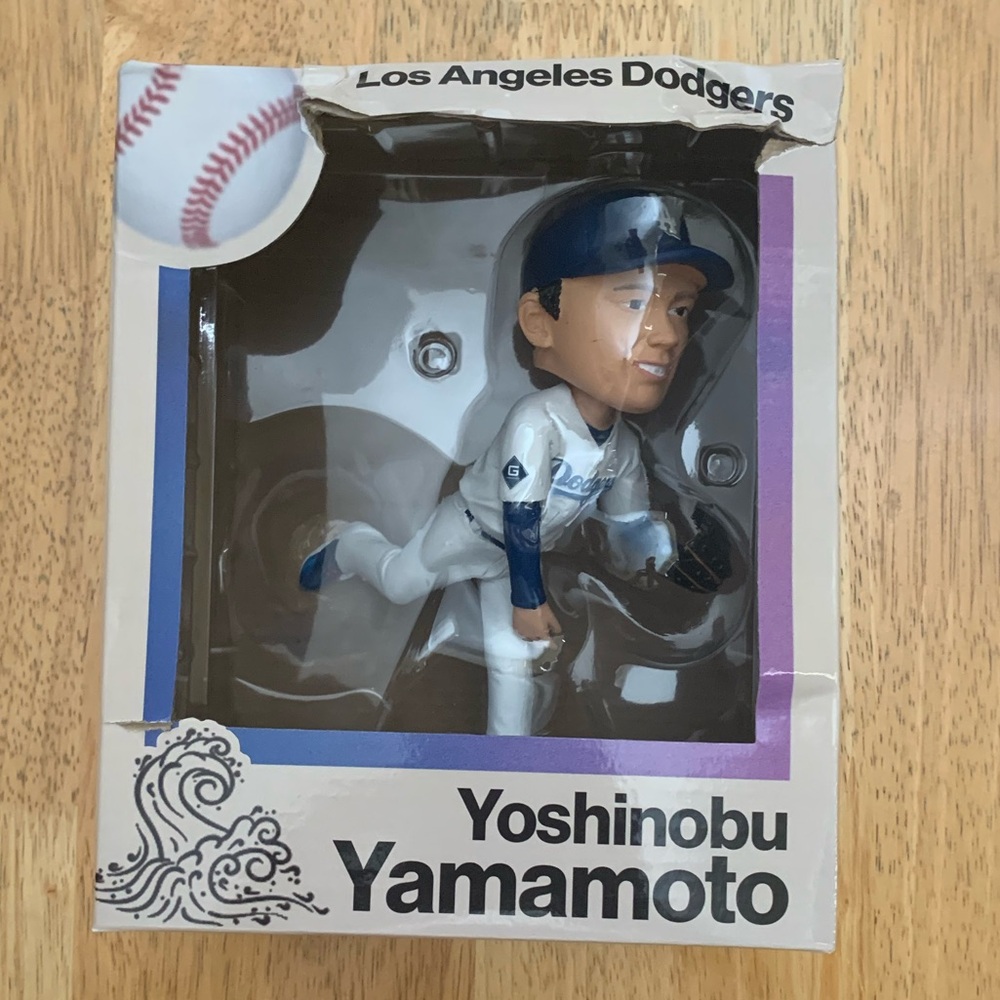 Yoshinobu Yamamoto bobble head.